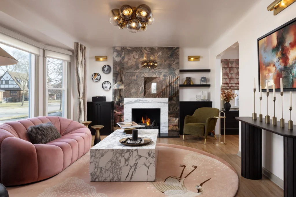 How to Mix and Match Furniture for the Living Room